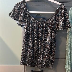 Willow@ Root Black Floral Blouse